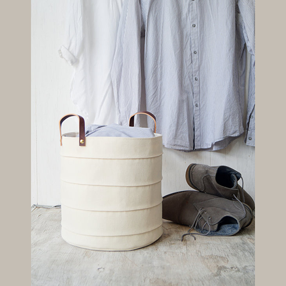 laundry hamper