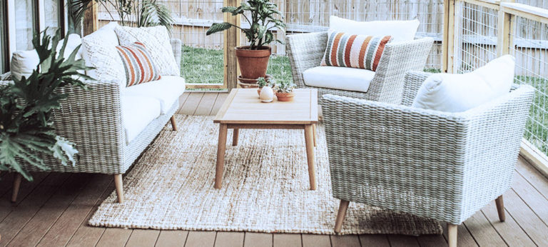 33 Affordable Outdoor Rugs & Runners That Are Beyond Chic
