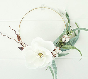 modern fresh fall wreath