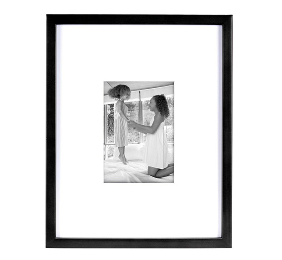 minimalist black and white picture frame 11" x 14" frame matted for a 5" x 7" photo