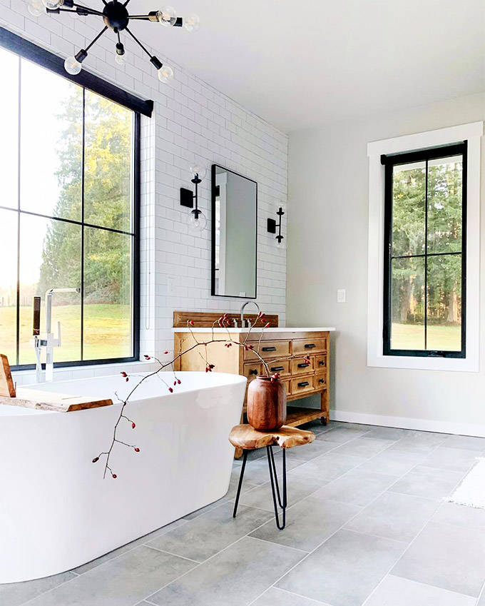 beautiful modern farmhouse bathroom