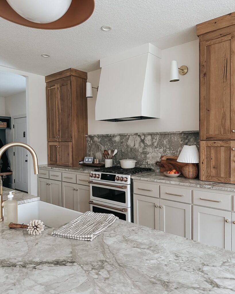 2025 kitchen with lower cabinets painted Benjamin Moore Revere Pewter HC-172
