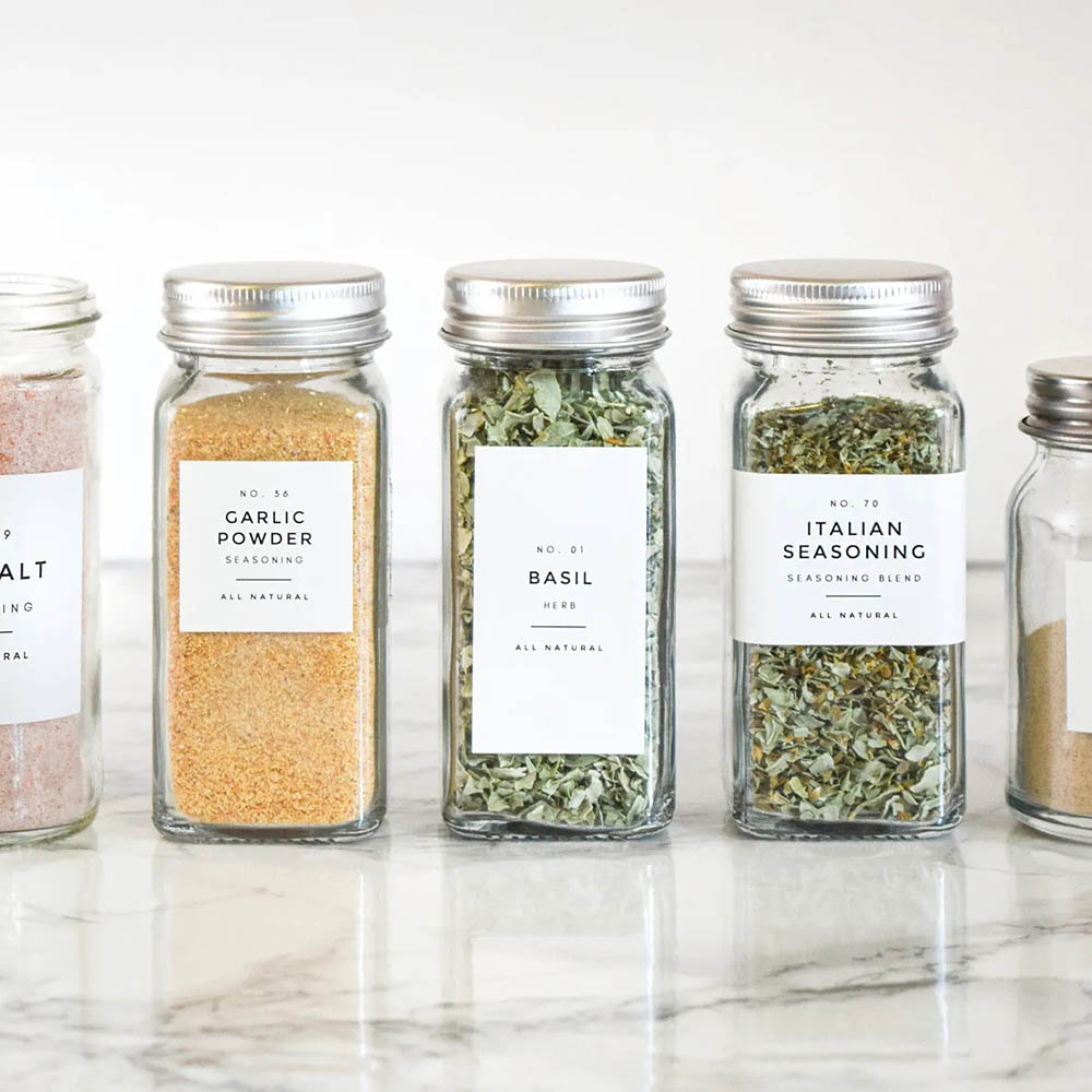 minimalist spice jar labels
