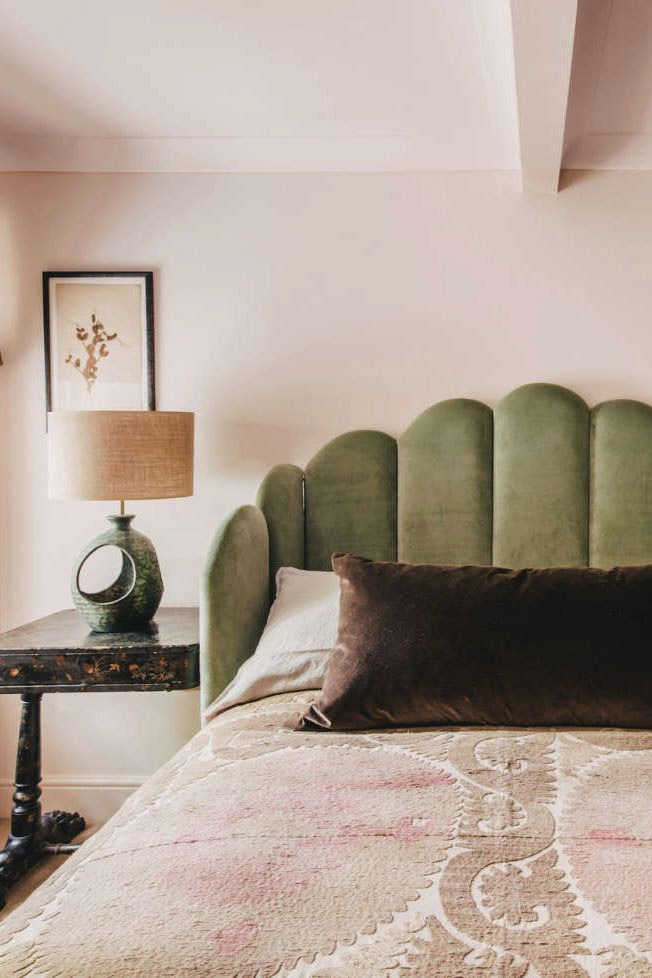 pink and green bedroom